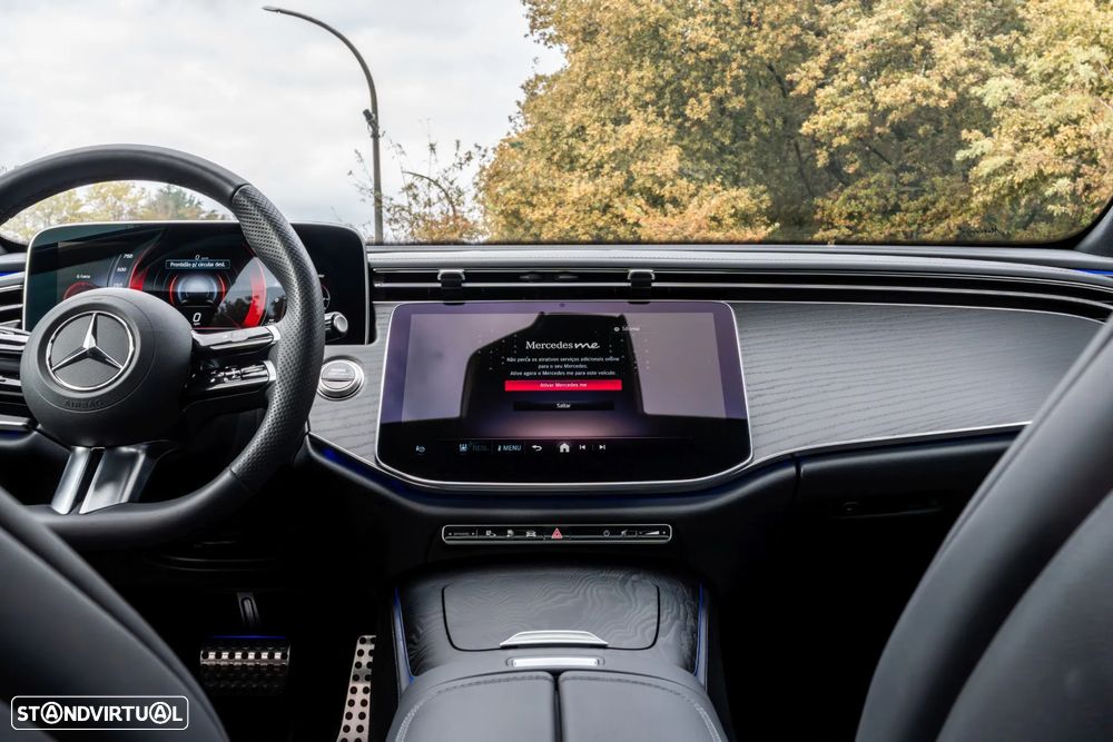 Mercedes-Benz E 300 e 4Matic 9G-TRONIC - 37