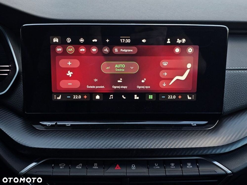 Skoda Octavia 1.5 TSI mHEV Selection DSG - 20