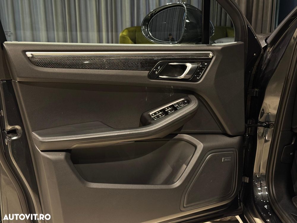 Porsche Macan Standard - 13