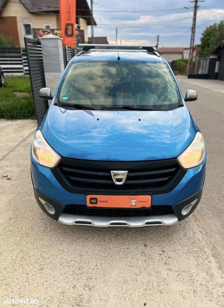 Dacia Lodgy 1.5 dCi 109 CP Stepway - 4