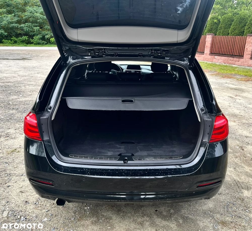 BMW Seria 3 - 30