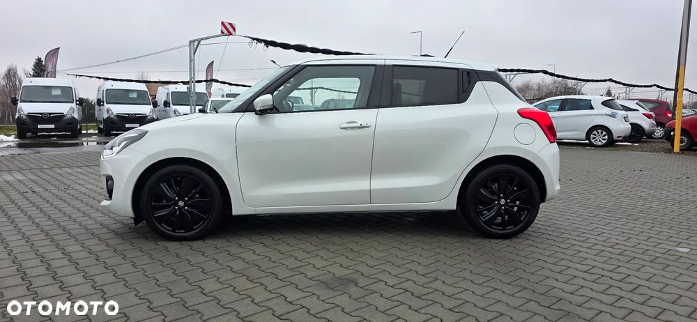 Suzuki Swift 1.2 SHVS Premium Plus - 3
