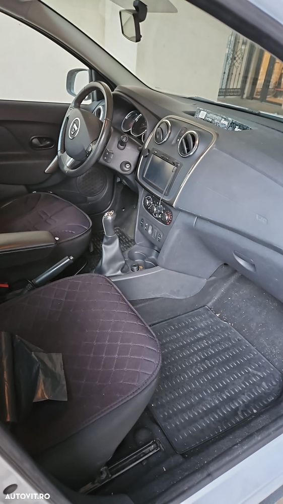 Dacia Sandero 1.5 90CP Stepway - 4