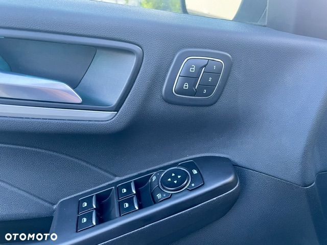 Ford Escape - 17
