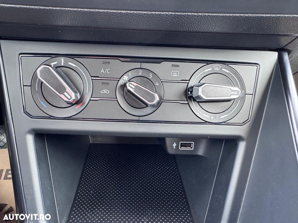 Volkswagen Polo - 20