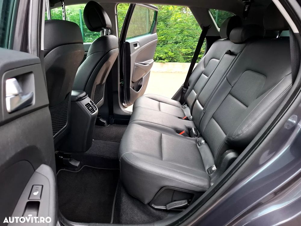 Hyundai Tucson blue 1.7 CRDi 2WD Style - 13