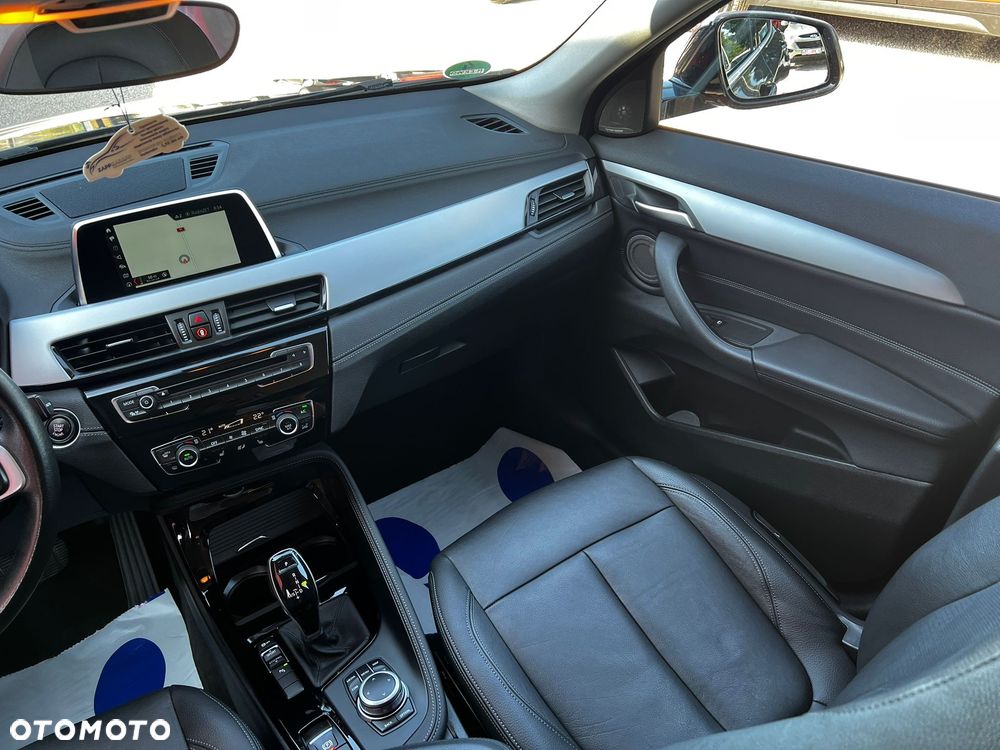BMW X2 sDrive18i Advantage Plus - 30