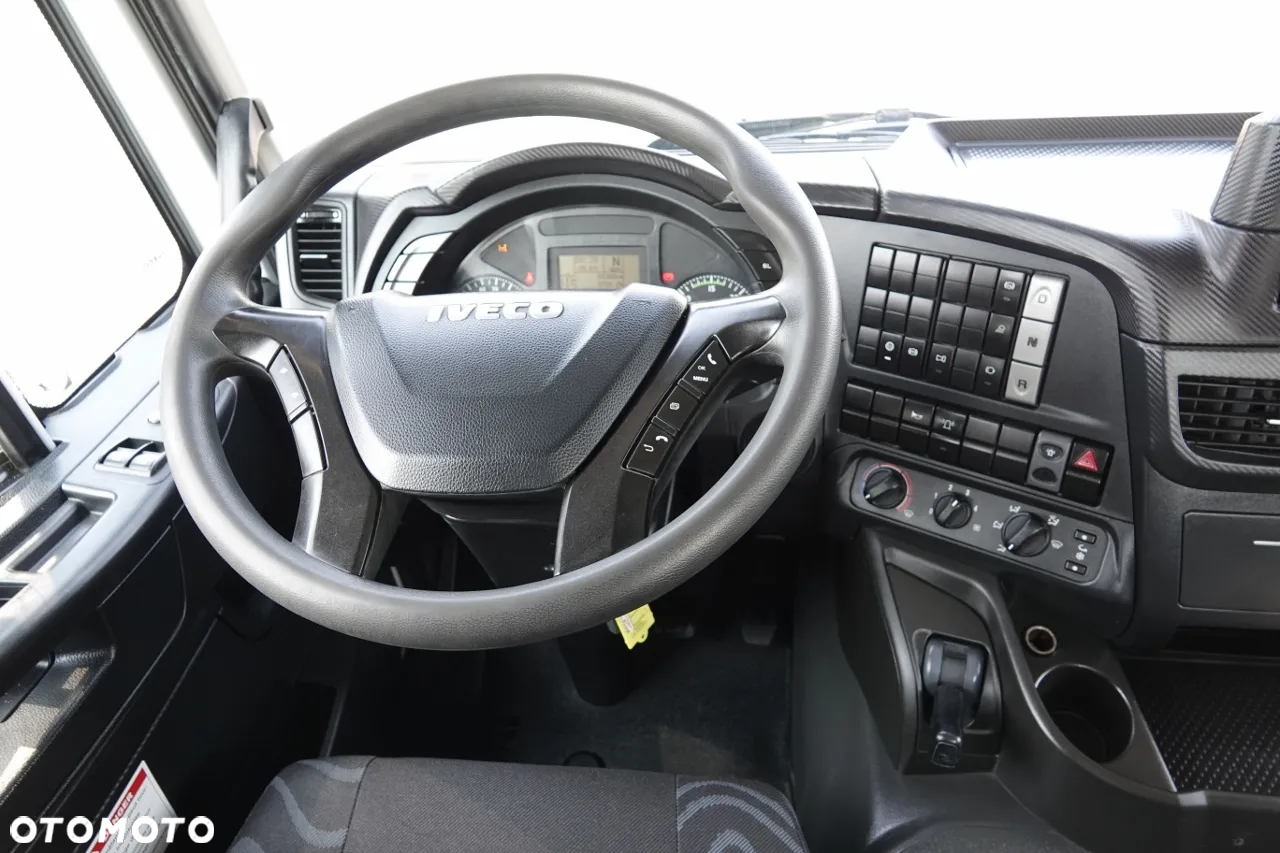 Iveco TRAKKER 400 / 8X4 / BETONOMIESZARKA 9 M3 / LIEBHERR / ALUFELGI / EURO 6 - 31