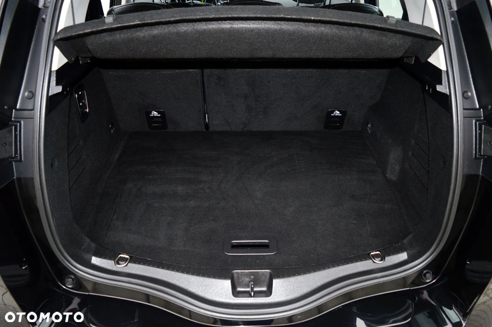 Renault Scenic - 31