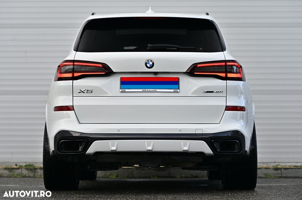 BMW X5 xDrive40i - 16