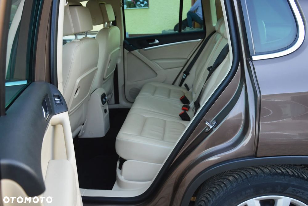 Volkswagen Tiguan - 33