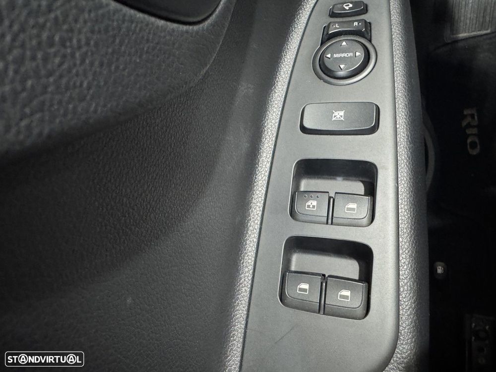 Kia Rio 1.0 T-GDi Drive 7DCT - 14