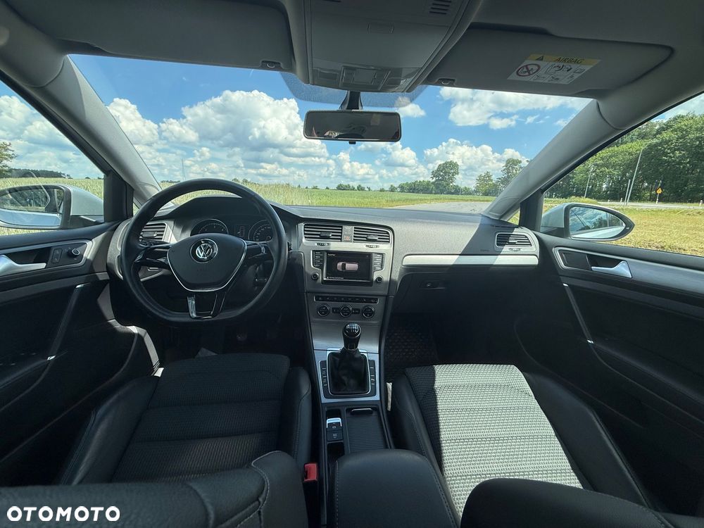 Volkswagen Golf Variant - 16