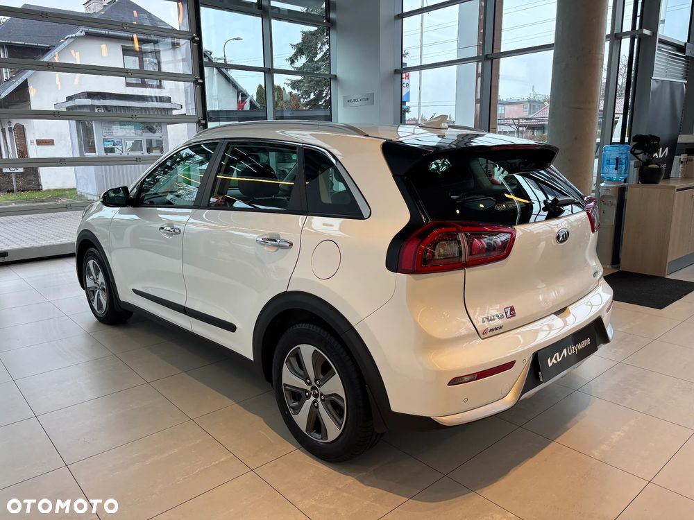 Kia Niro 1.6 GDI Hybrid L - 4