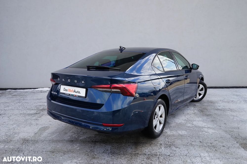 Skoda Octavia 2.0 TDI DSG Ambition - 5