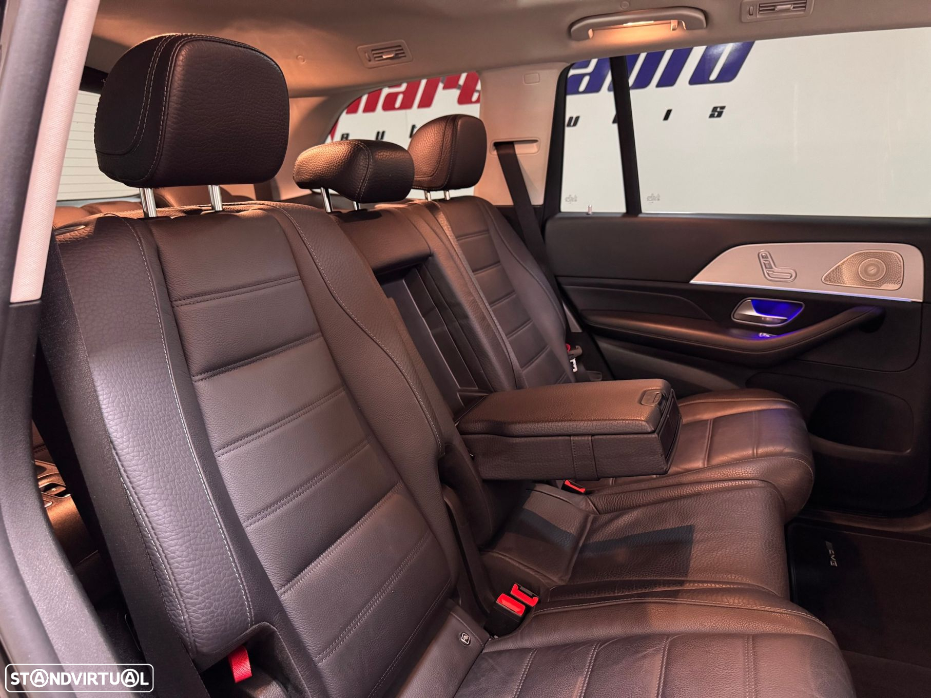 Mercedes-Benz GLS 350 d 4Matic - 57