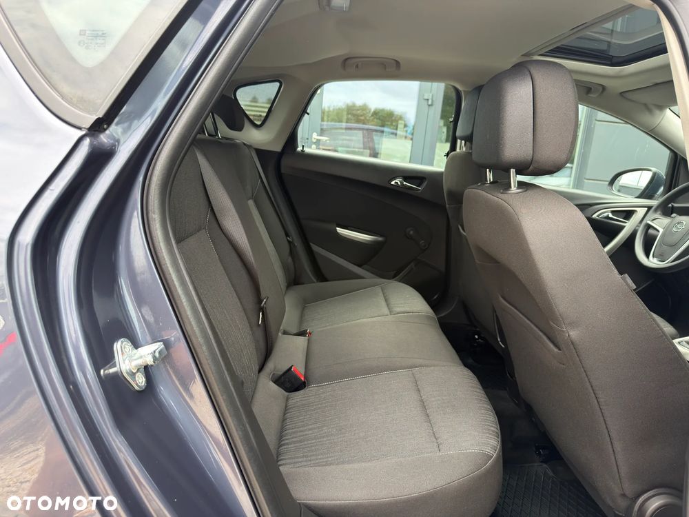 Opel Astra 1.4 Turbo Active - 24