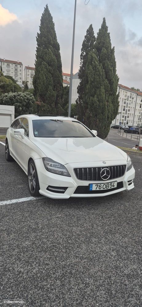 Mercedes-Benz 350 - 6