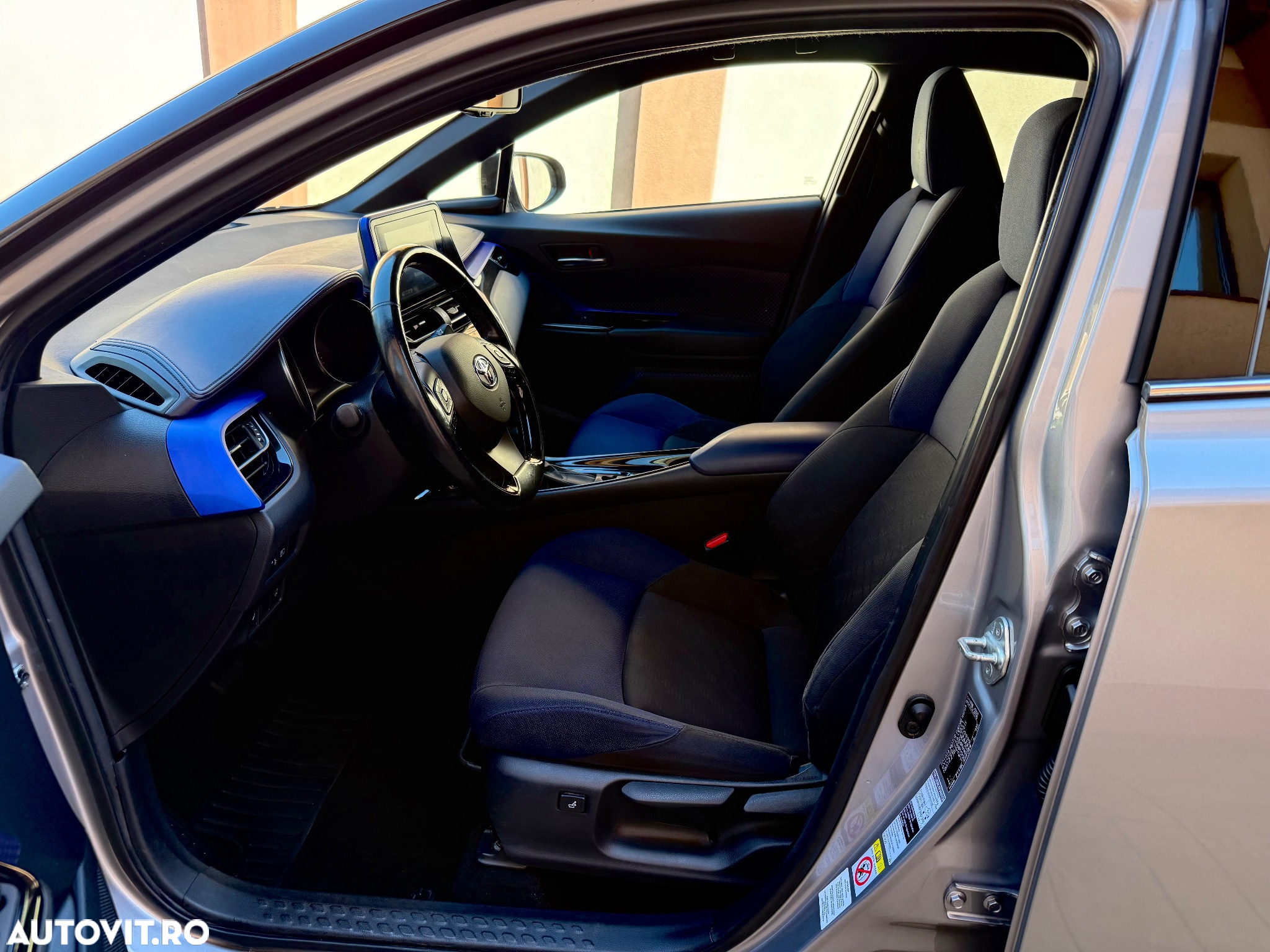 Toyota C-HR - 17