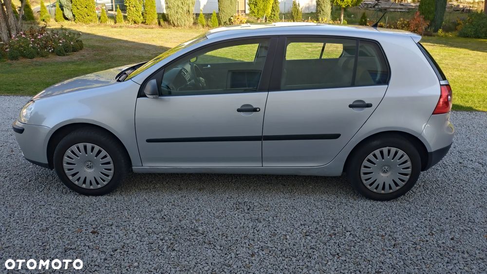 Volkswagen Golf - 4