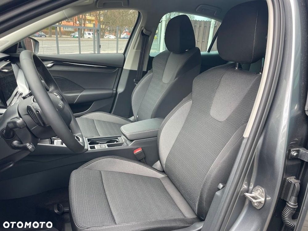 Skoda Octavia 1.5 TSI mHEV Edition 130 Selection DSG - 11