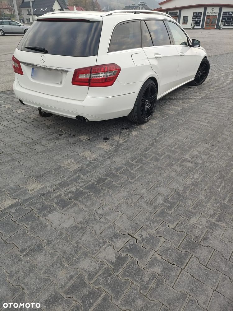 Mercedes-Benz Klasa E - 12