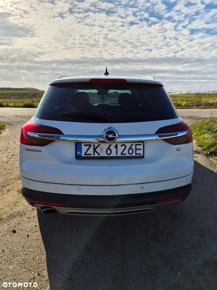 Opel Insignia CT 2.0 CDTI 4x4 - 5
