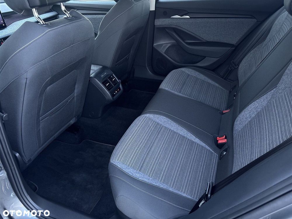 Skoda Superb 2.0 TSI 4x4 Selection DSG - 12