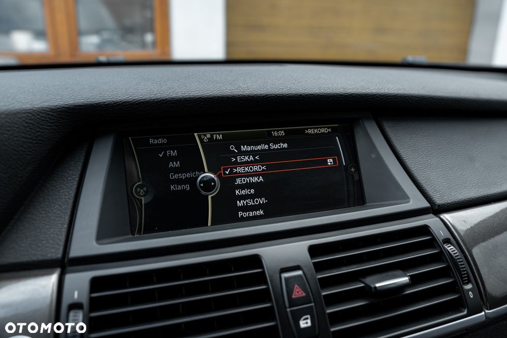 BMW X5 xDrive40d - 33