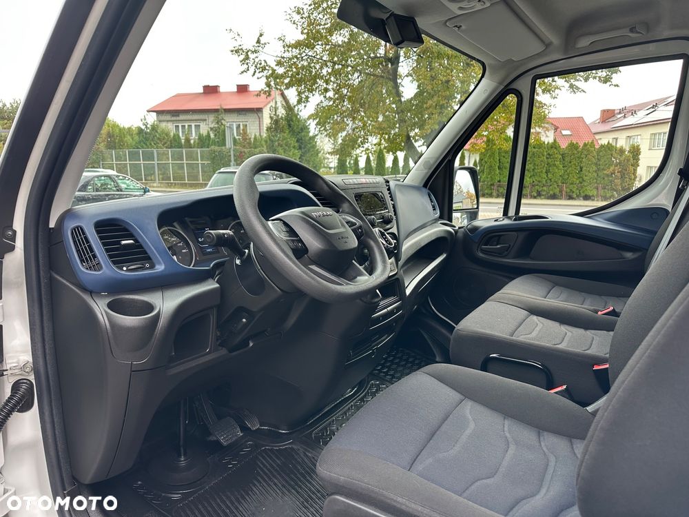 Iveco 35S16 - 22