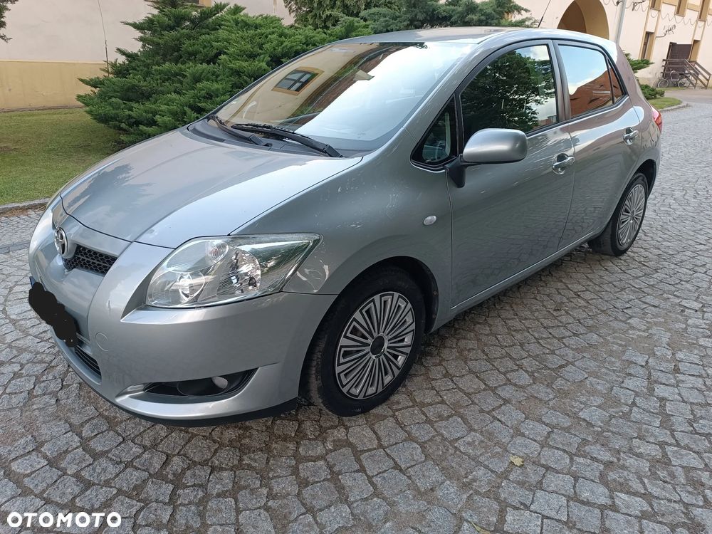 Toyota Auris 2.0 D-4D Edition - 8