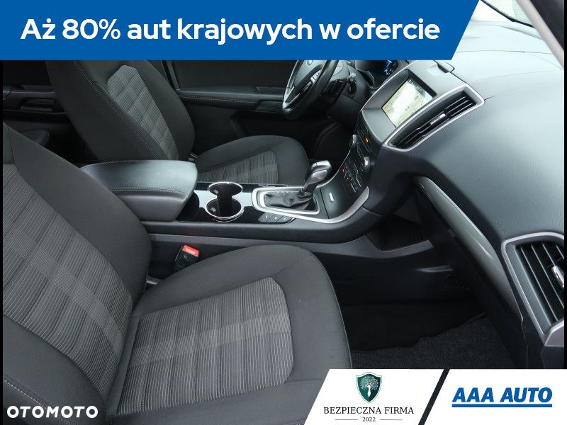 Ford Galaxy - 10