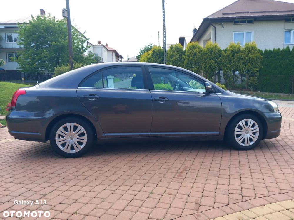 Toyota Avensis 2.0 VVT-i Travel - 7