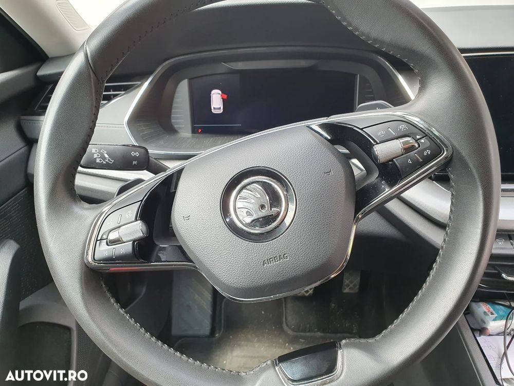 Skoda Octavia 2.0 TDI DSG Ambition - 4