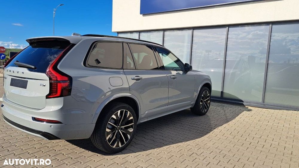 Volvo XC 90 T8 AWD PHEV Plus Dark - 4