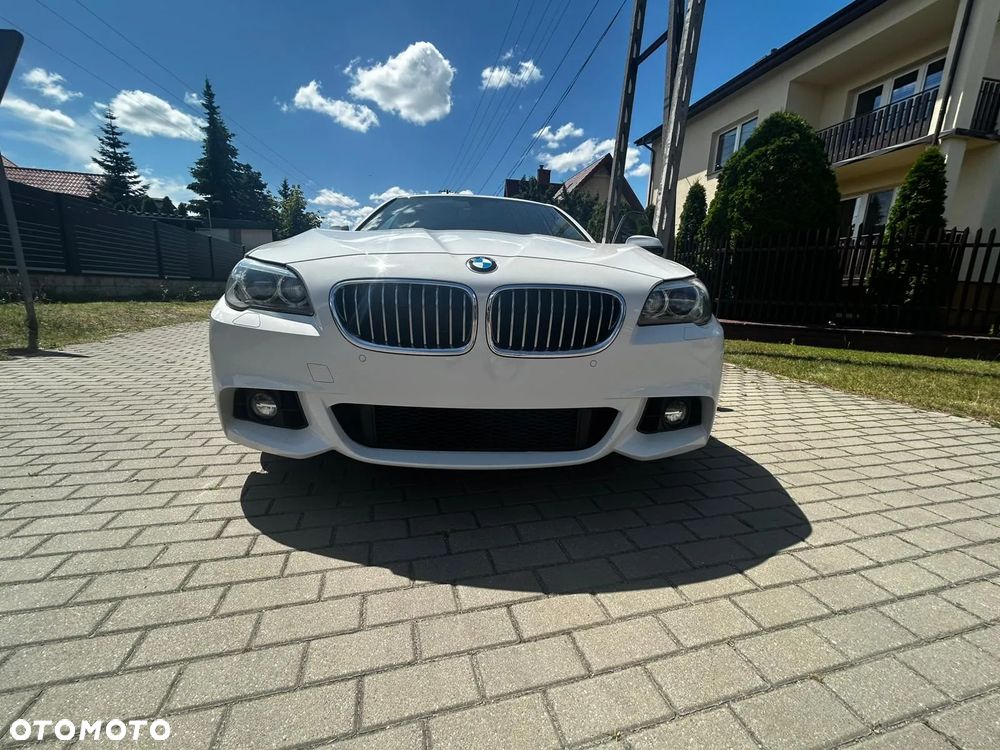 BMW Seria 5 535i Touring Sport-Aut Luxury Line - 23