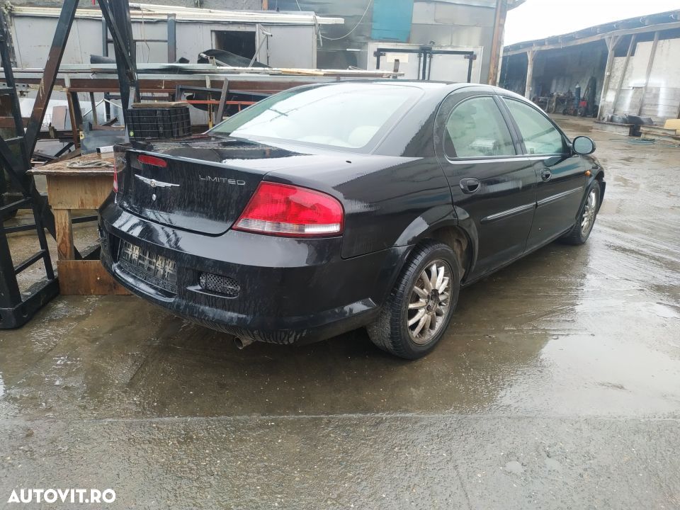 Dezmembrari  Chrysler SEBRING (JR)  2000  > 2007 2.0 Benzina - 3