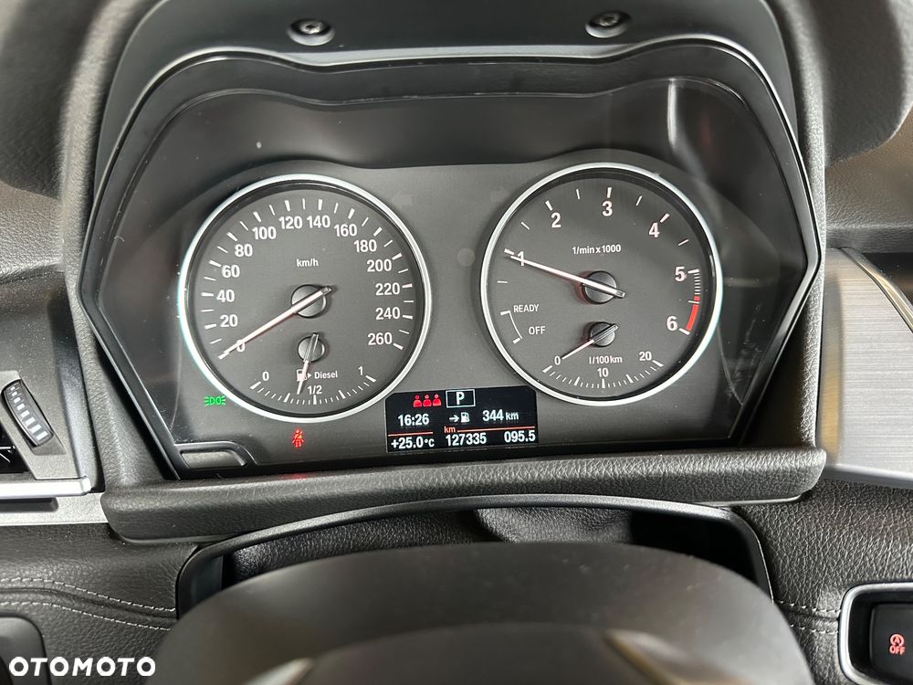BMW Seria 2 216d Sport Line - 12