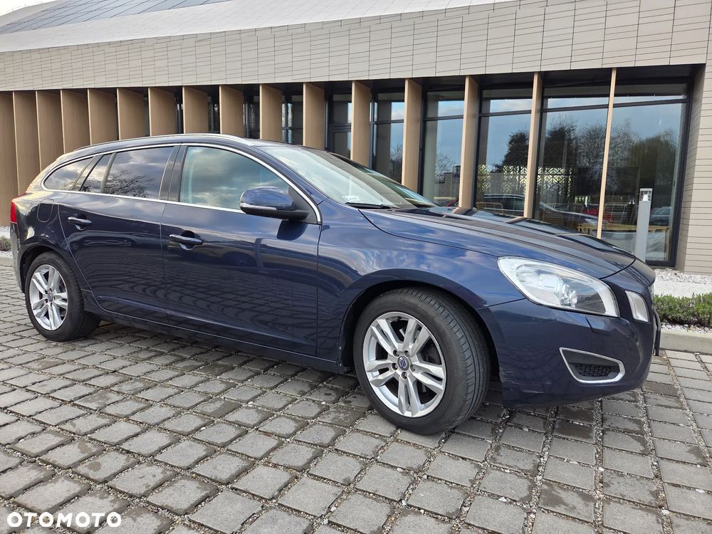 Volvo V60 T5 - 10