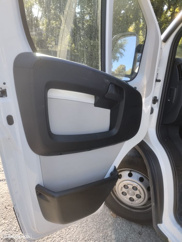 Peugeot Boxer 2.2 BlueHDi 335 L3 CD - 6