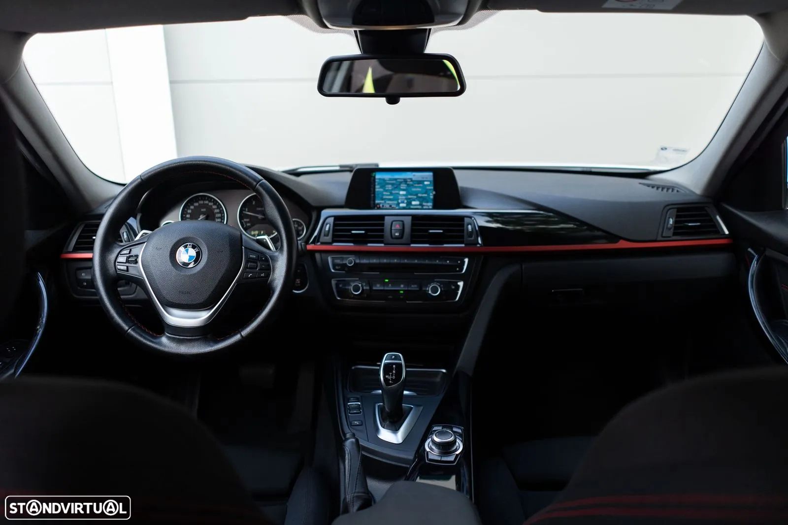 BMW 320 d Touring Auto Line Sport - 10