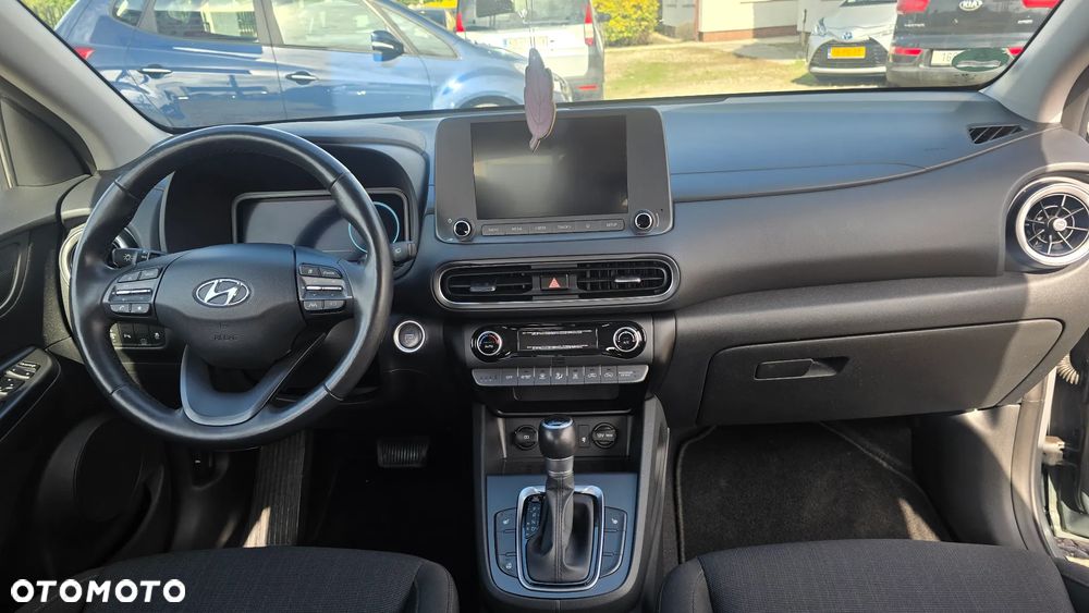 Hyundai Kona 1.6 GDI DCT Trend - 4