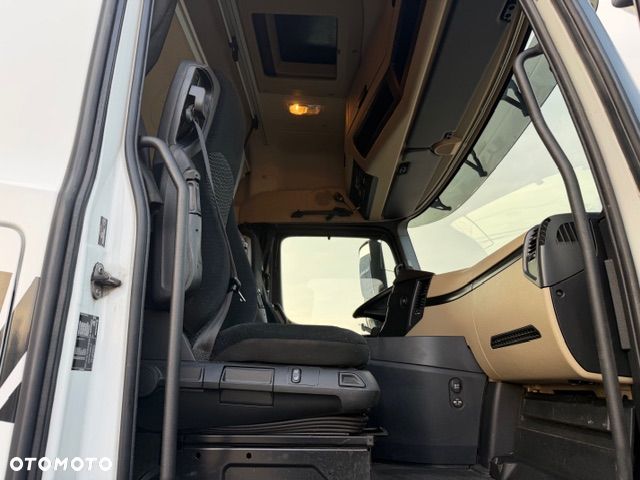 Mercedes-Benz 1845 - 10