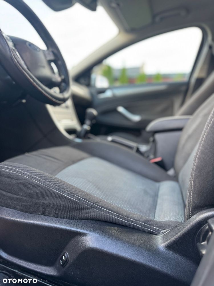 Ford Mondeo 1.6 TDCi Business Edition - 11