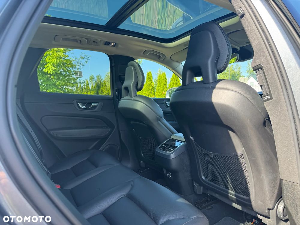 Volvo XC 60 D4 AWD Geartronic Inscription - 19
