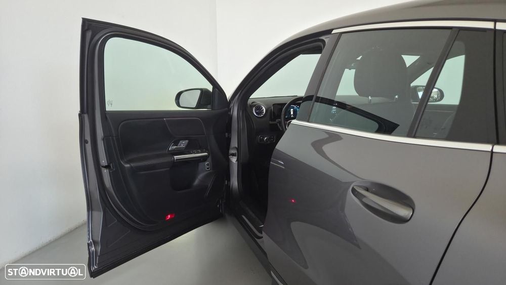 Mercedes-Benz EQA 250+ - 21