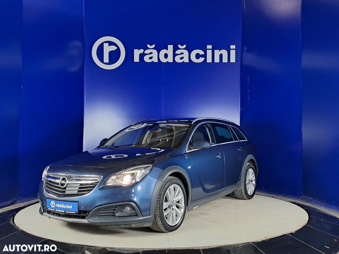 Opel Insignia - 1