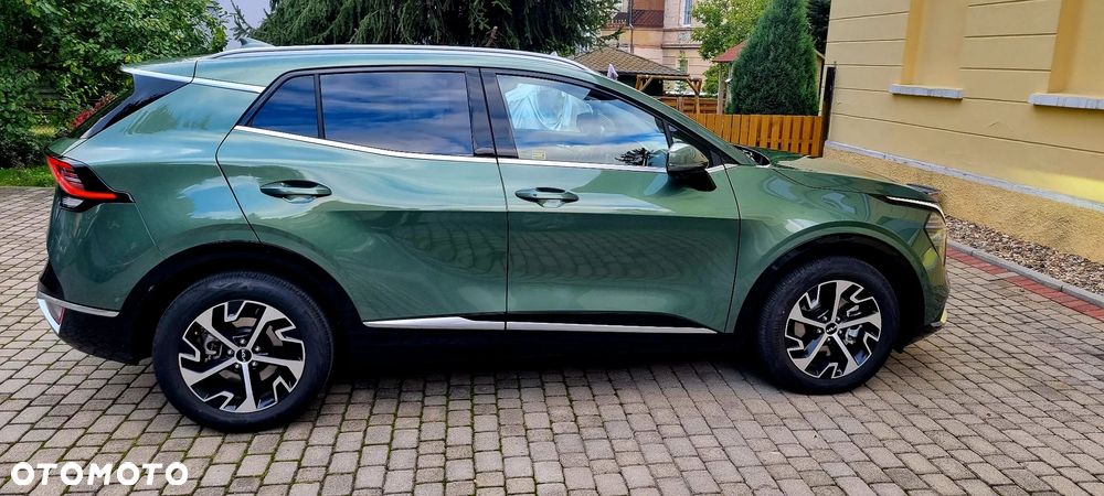 Kia Sportage 1.6 T-GDI HEV Business Line 2WD - 4