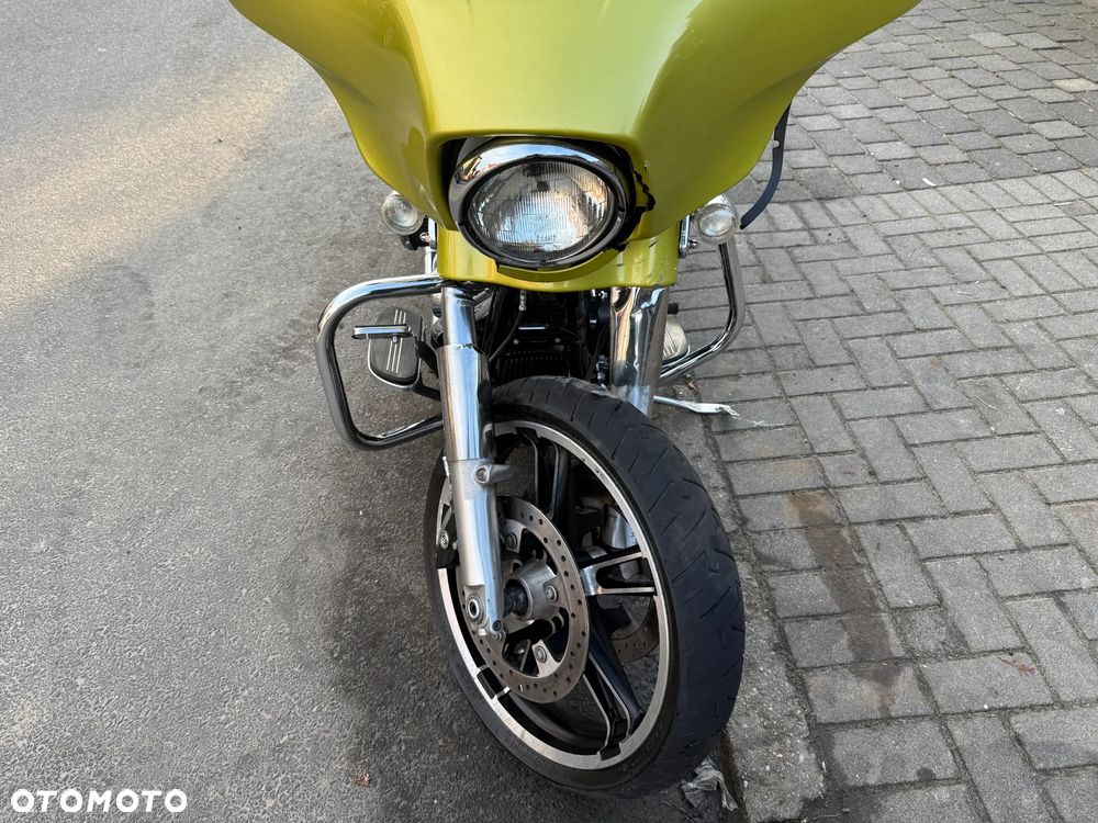 Harley-Davidson FLHXS Special - 24