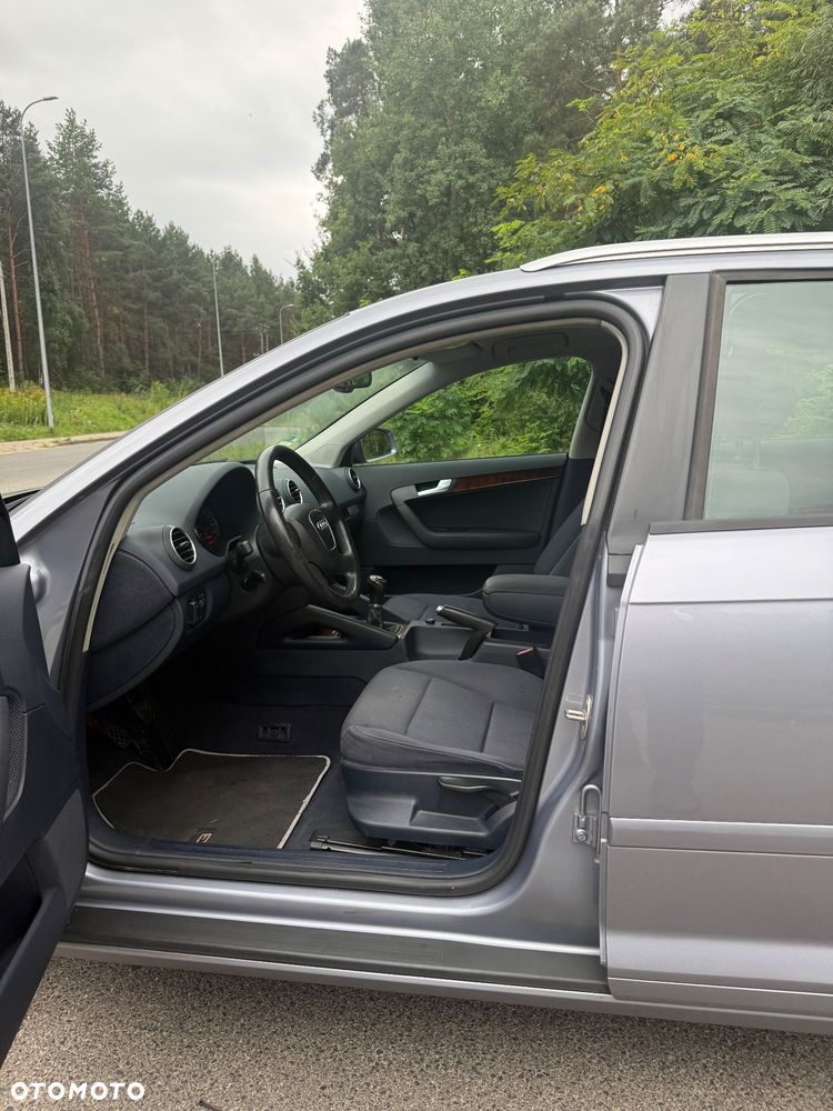 Audi A3 Sportback 1.6 Ambition - 10